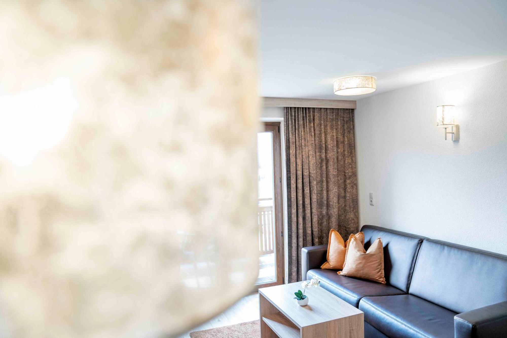 Montana Hotel 4*